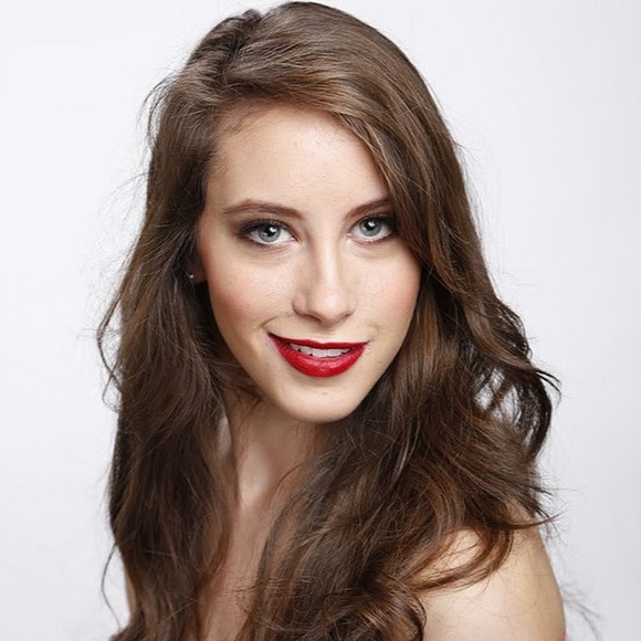 Meet your Posher, Casey - Picture 1 of 1